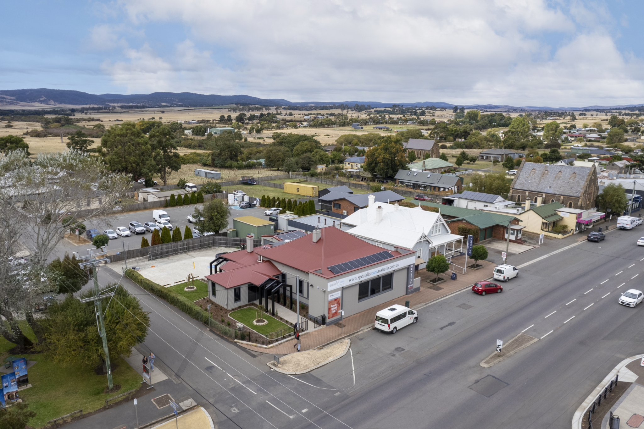Campbell Town 30