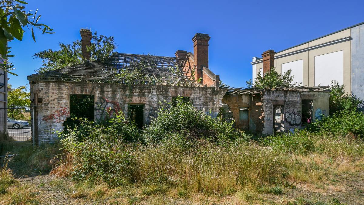 R0 292 5568 3424 w1200 h678 fmax