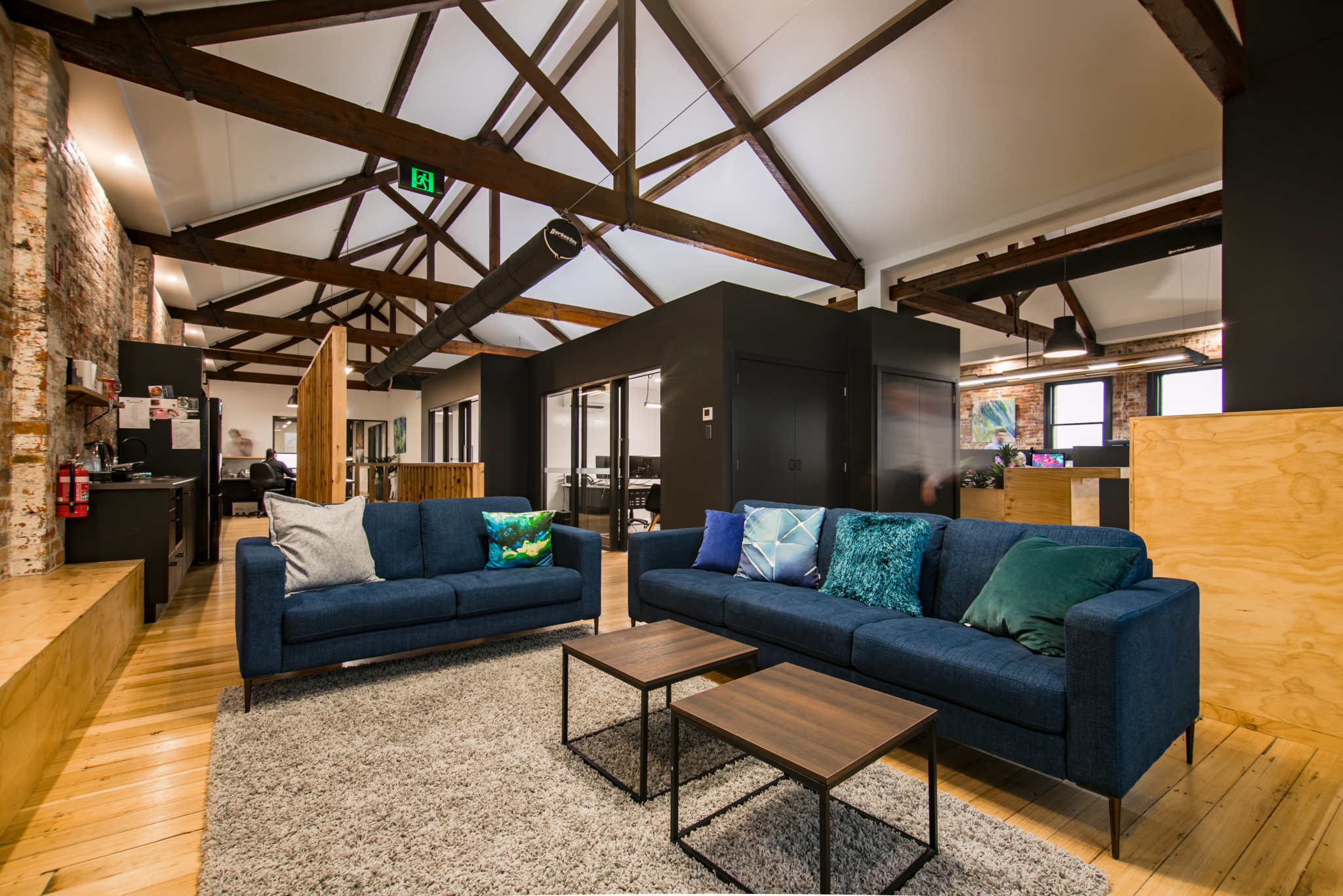 Core Refurb High Res RGB 300dpi 017