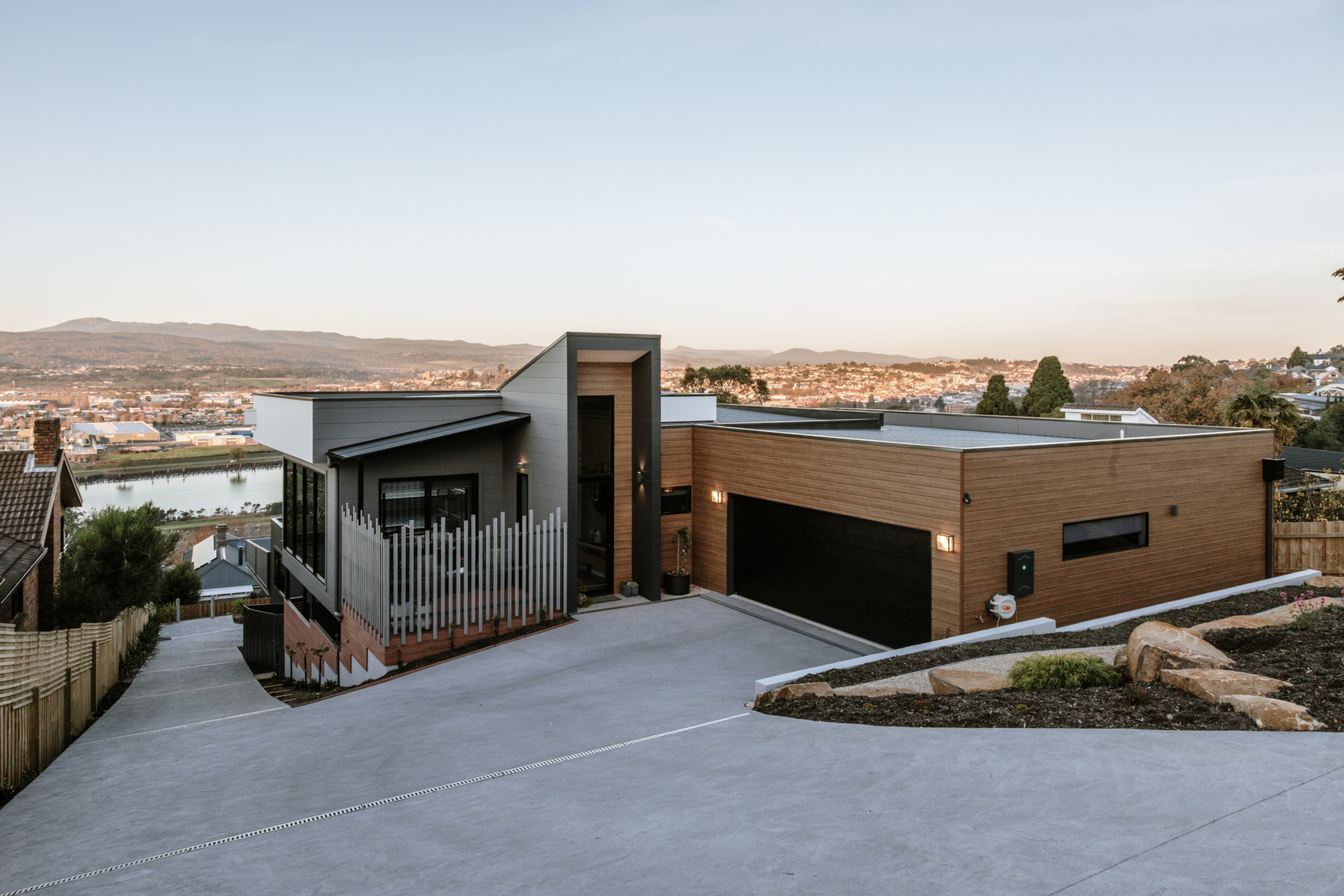 18 Floreat Cres High Res 12