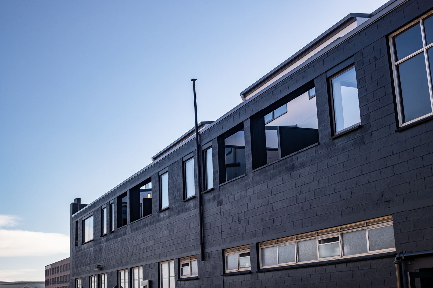 Change Launch RGB 300dpi 2