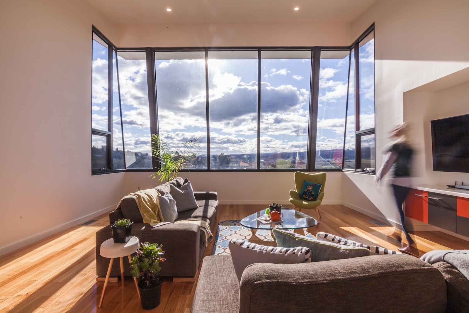 Hamelheath SMH High Res000