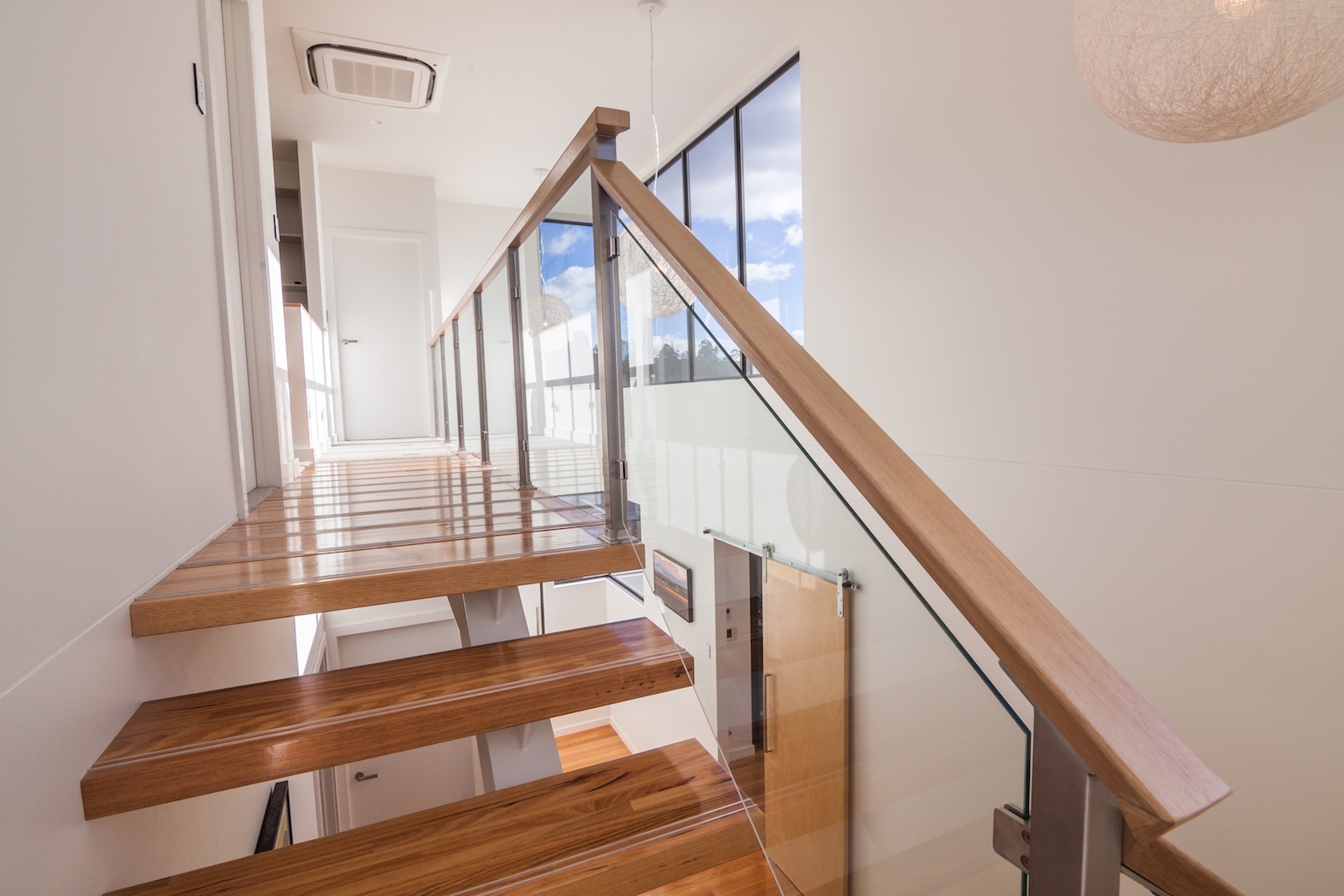 Hamelheath SMH High Res006