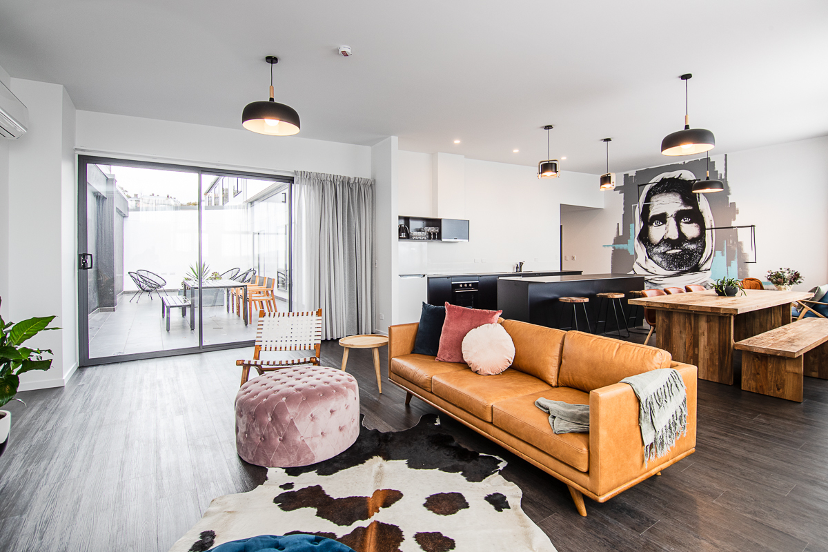 Penthouse Low Res RGB 300dpi 007