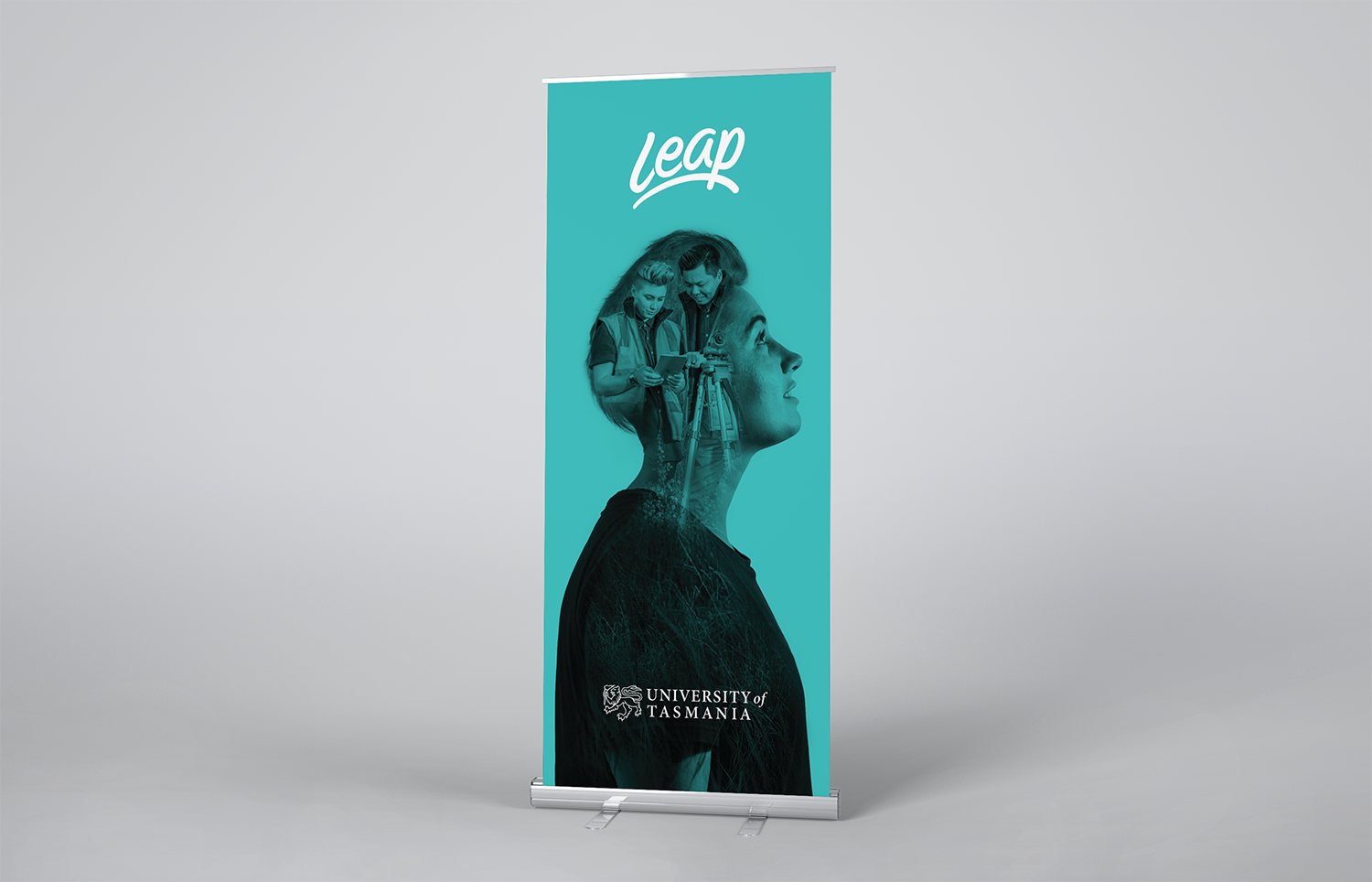Leap Pull Up Banner 1500 RGB