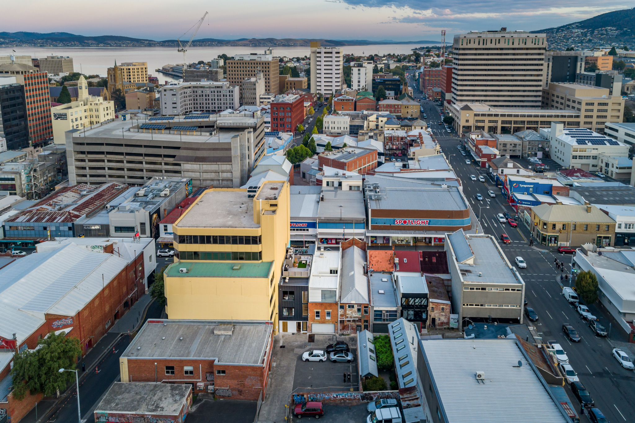 065 Open2view ID626024 1 177 Liverpool Street