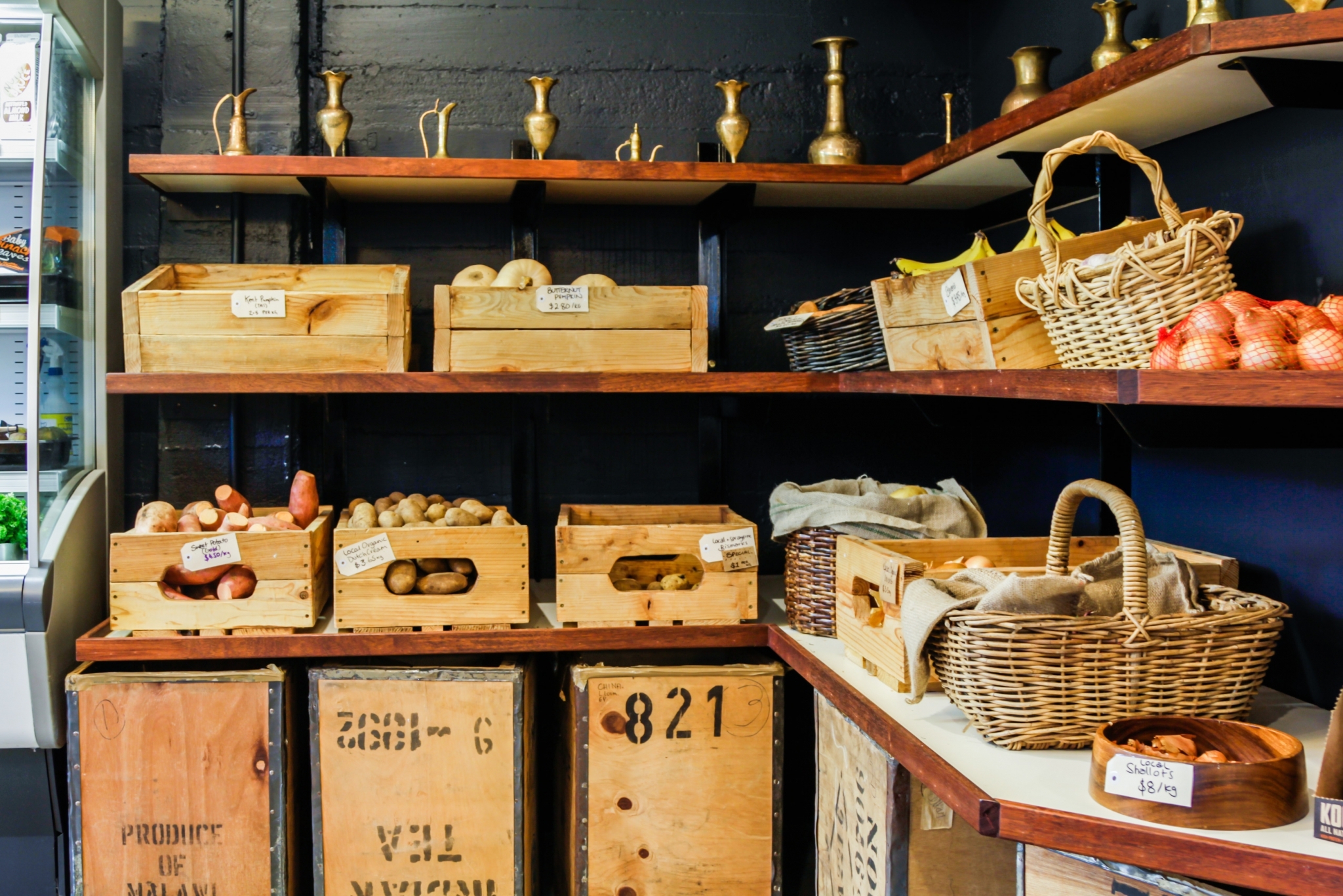 Earthy Eats S Group HD018