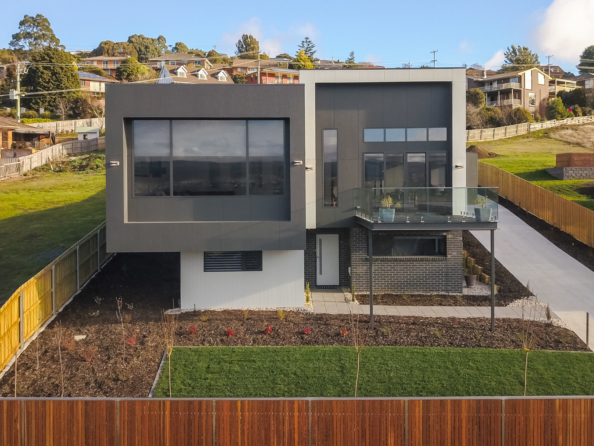 Elben Court High Res RGB 300dpi003