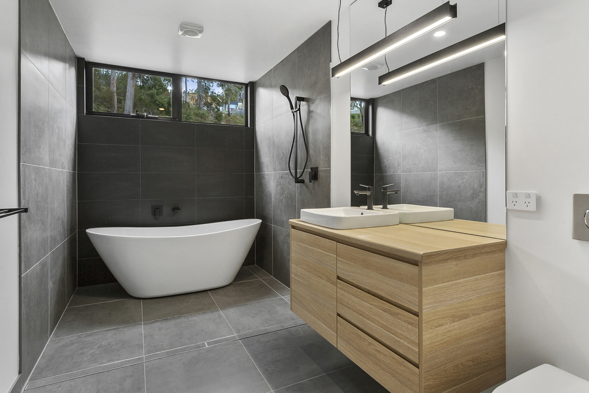 Hillside Drive RGB 300dpi 21