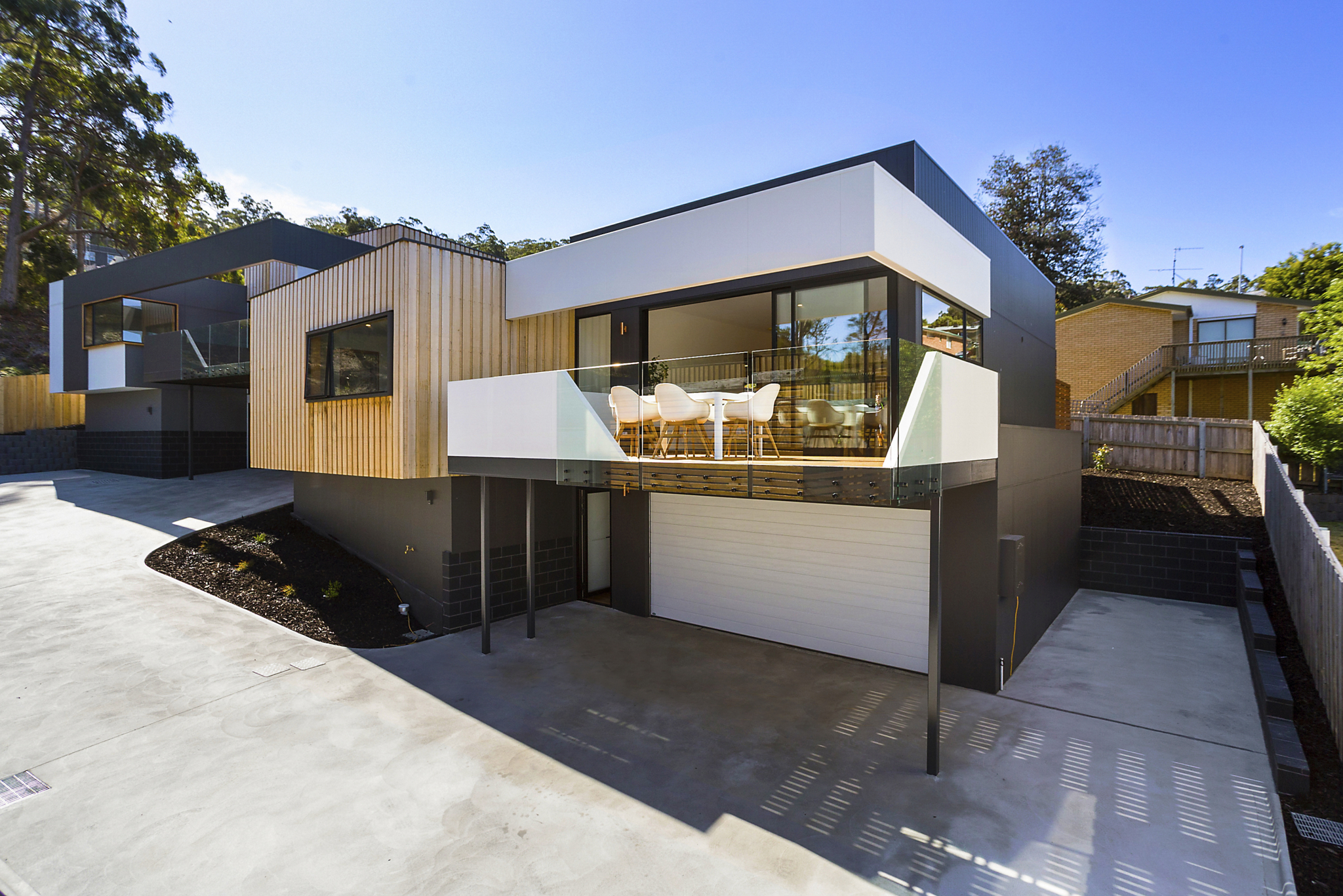 Hillside Drive RGB 300dpi 45