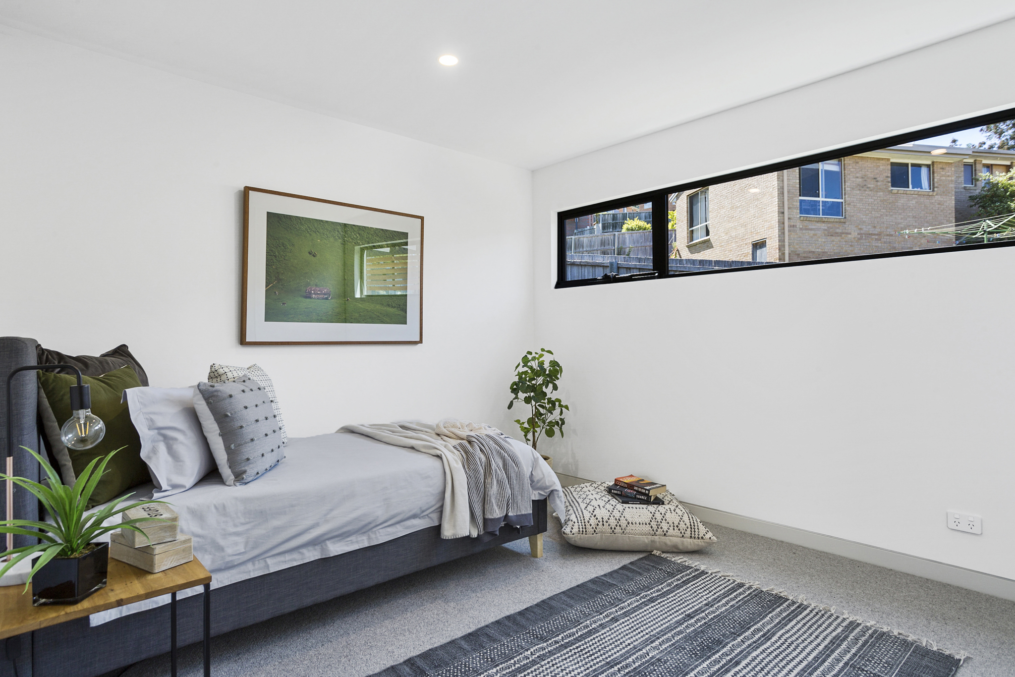 Hillside Drive RGB 300dpi 61