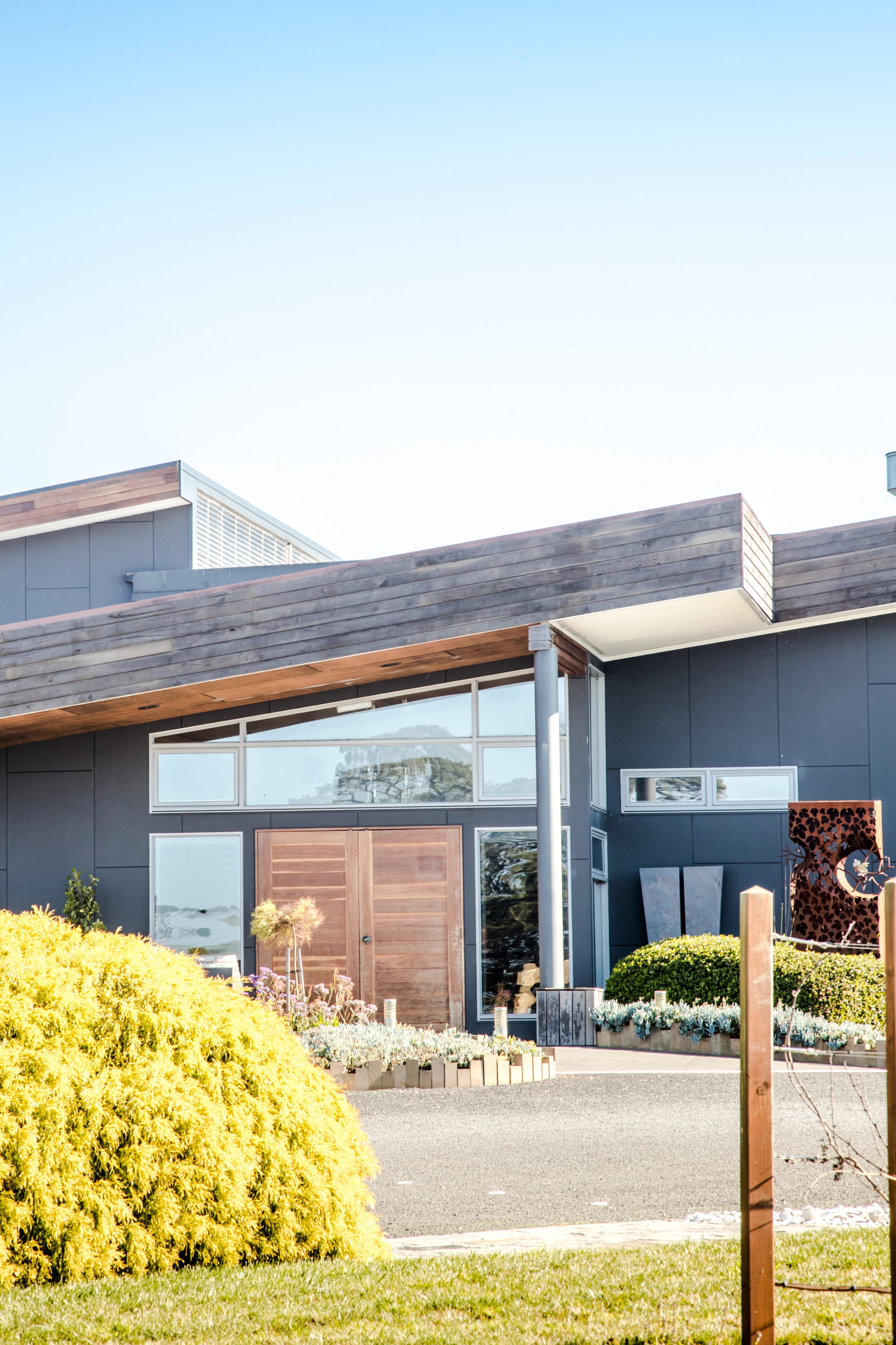 Hundred Acres Ex Res RGB 300dpi 013 191024 132350