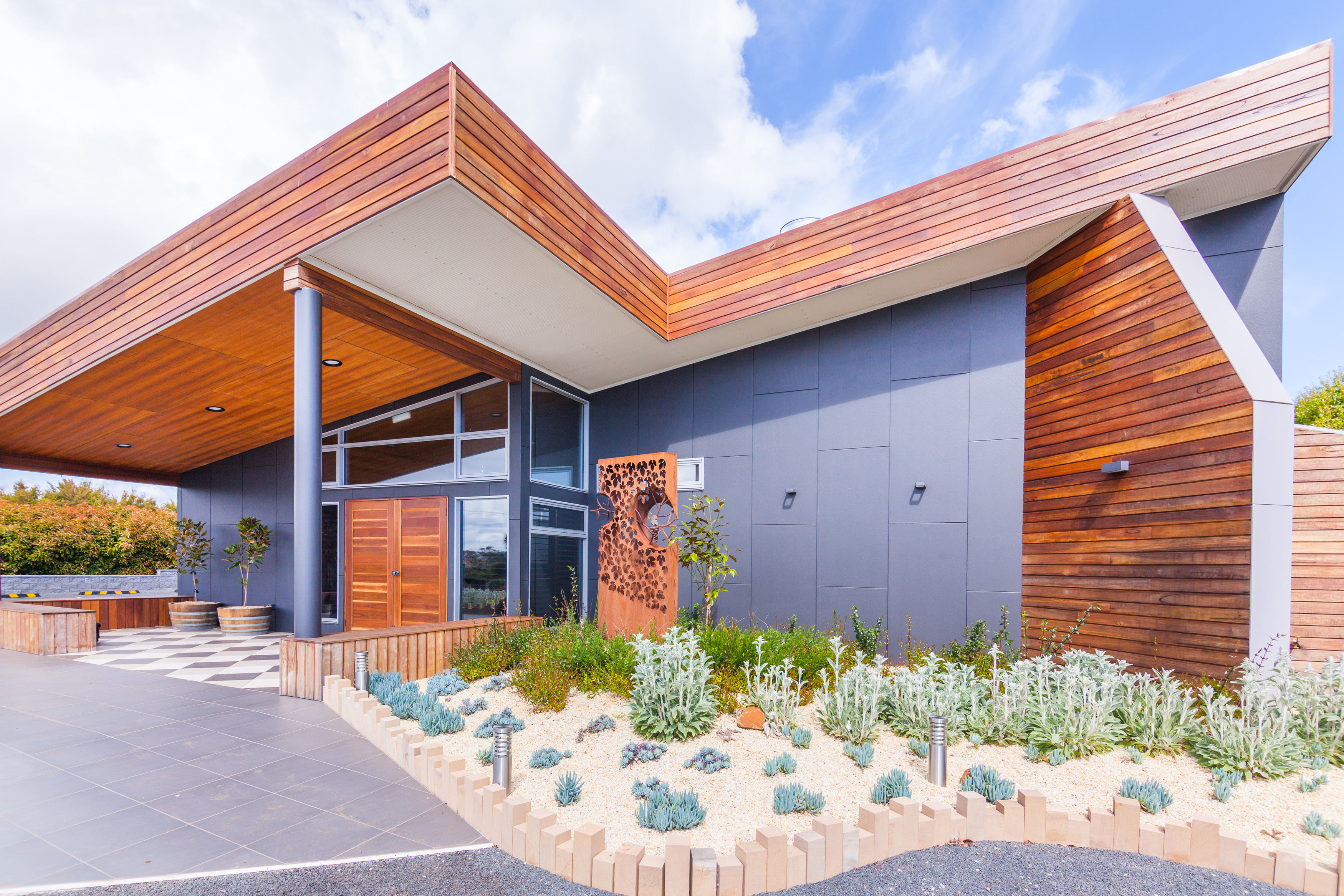 Hundred Acres Ghost Rock HD002