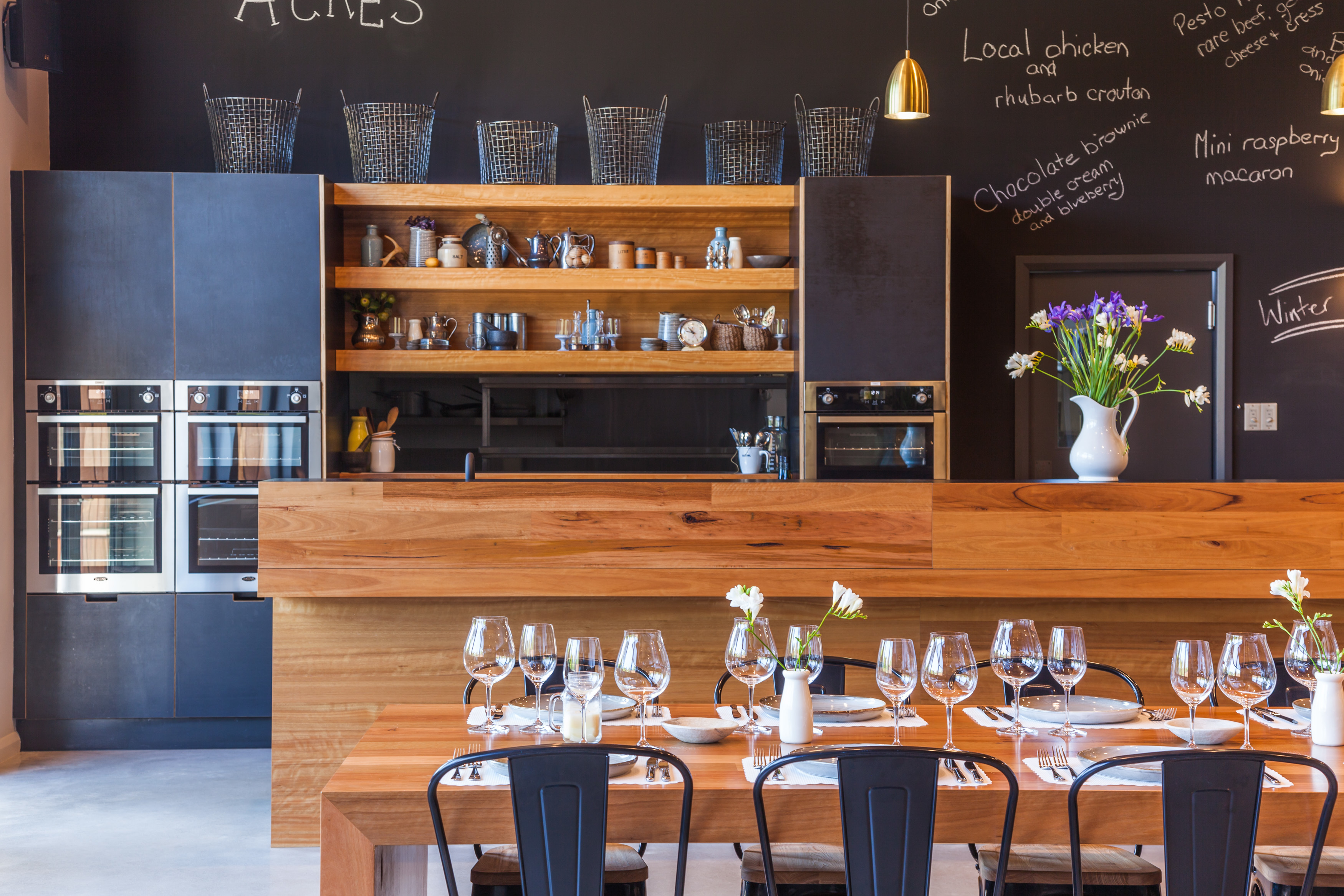 Hundred Acres Ghost Rock HD030