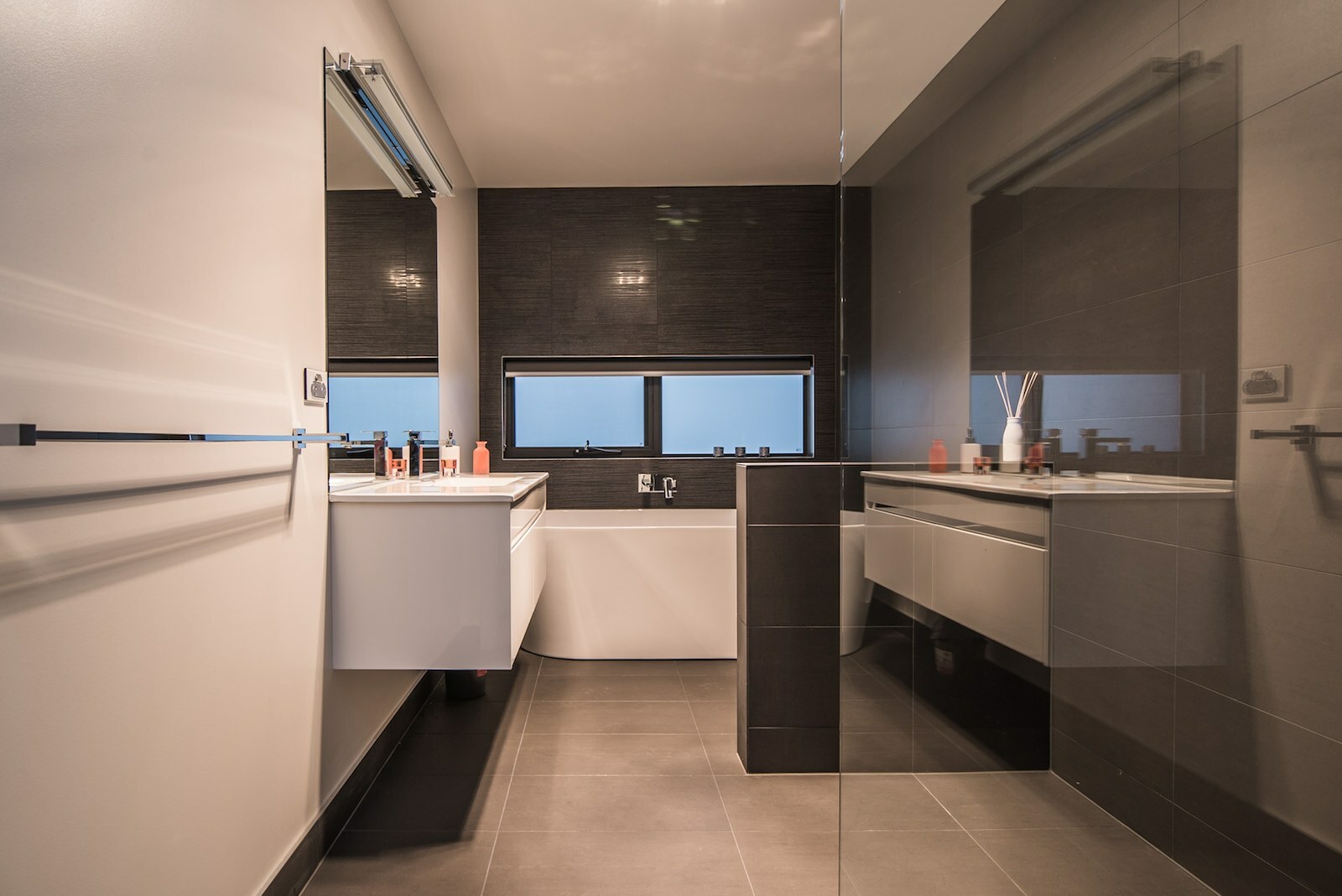 Klapsis House S Group High Res050