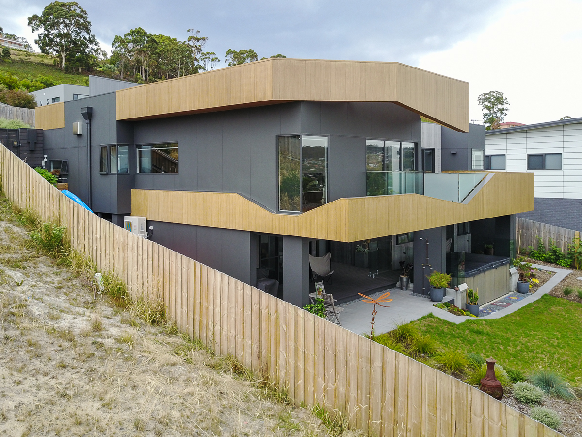 Klapsis Low Res RGB 300dpi 020