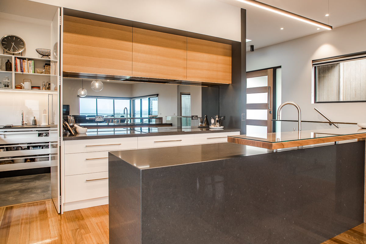 Klapsis Low Res RGB 300dpi 038