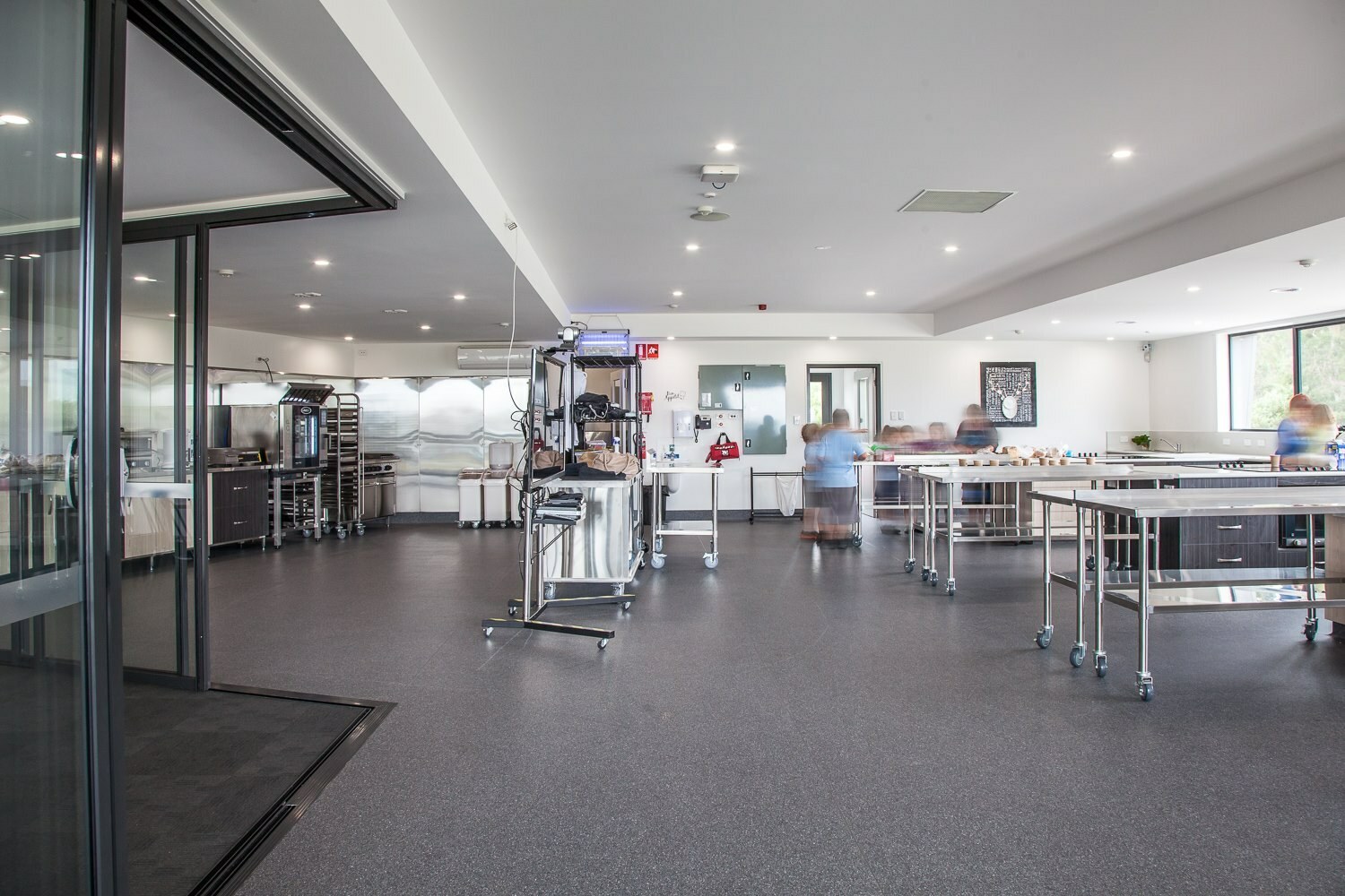 Circular head christian school trade centre 06