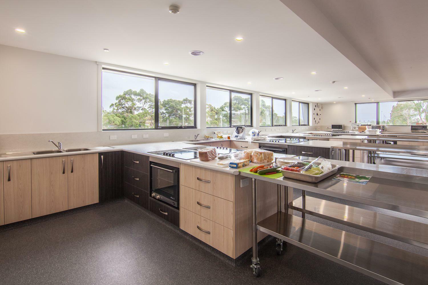 Circular head christian school trade centre 09