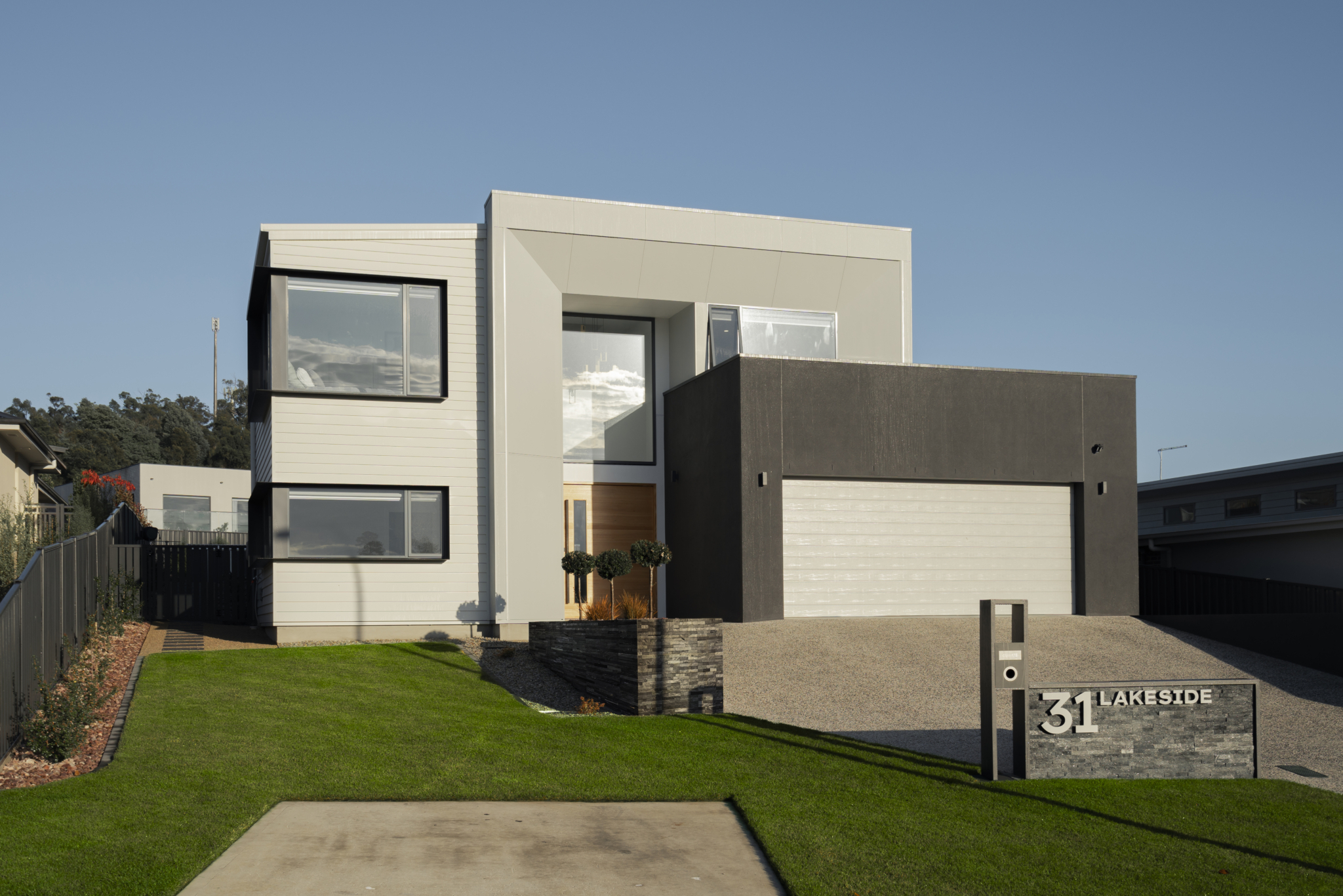 31 Lakeside Dr 39 Updated