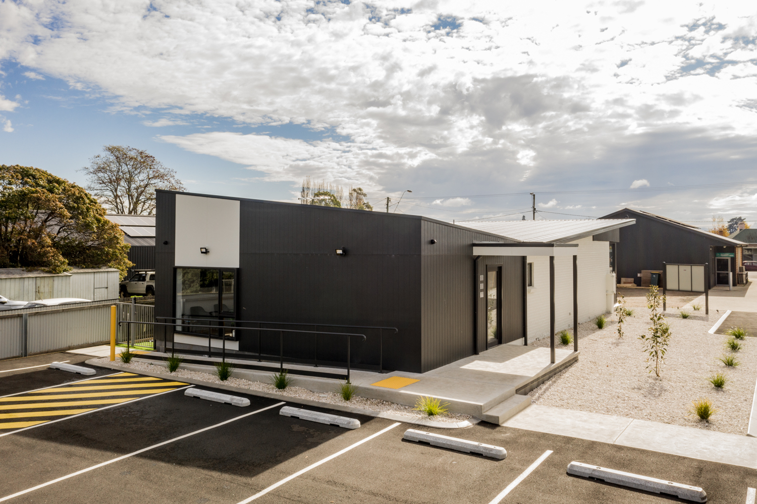 Trusted Smiles 1500px 300dpi 18