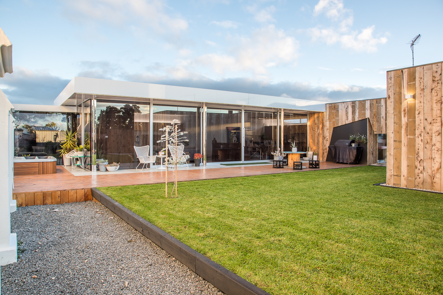 Pitt Church Web300 073