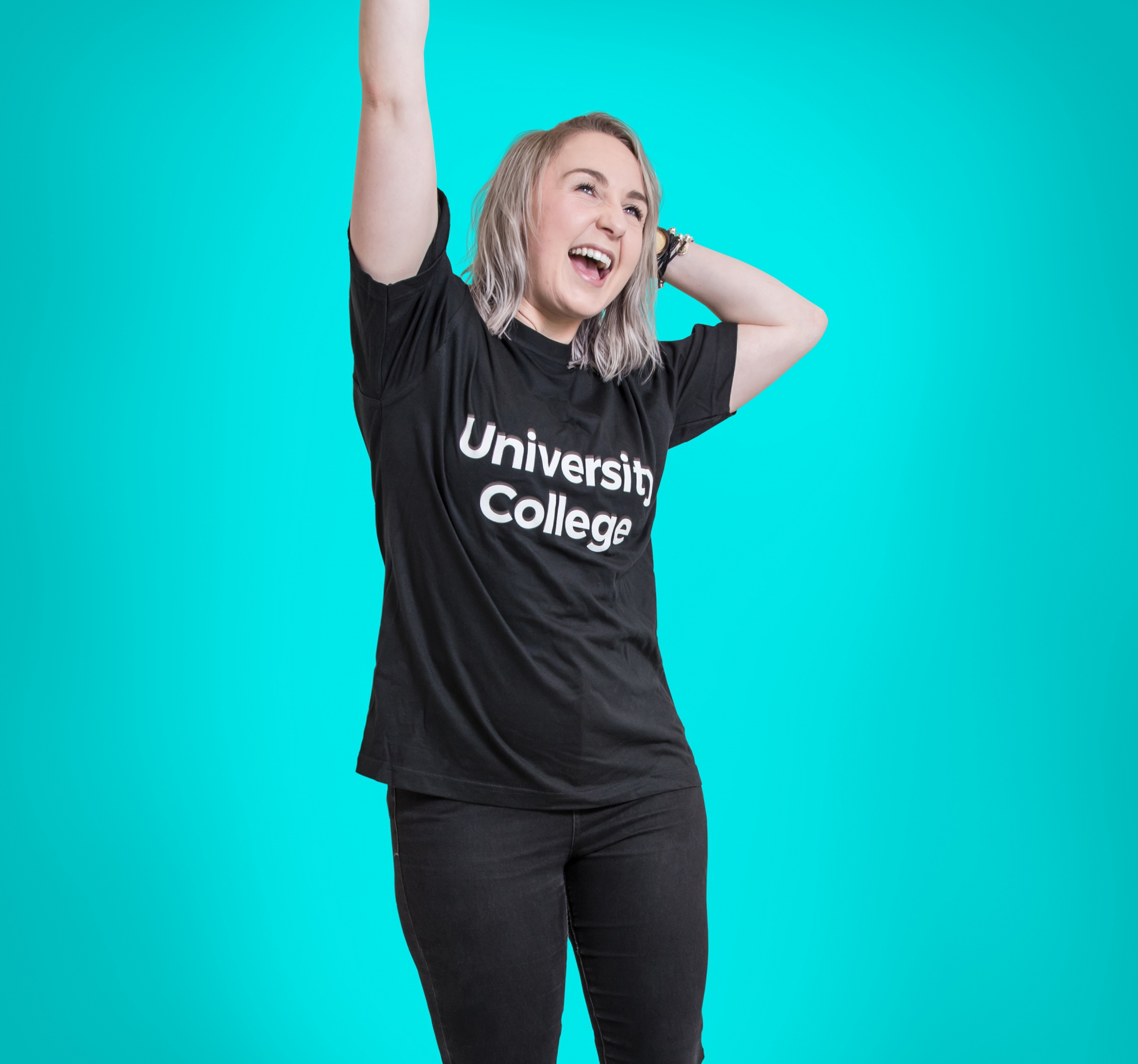 Olivia Tshirt 3333 RGB 300dpi