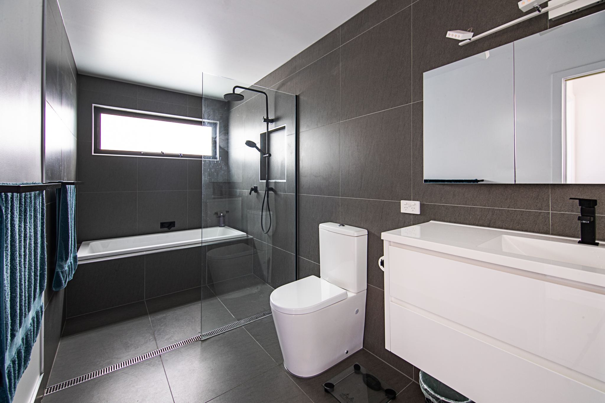 Lodi Court RGB 300dpi 14